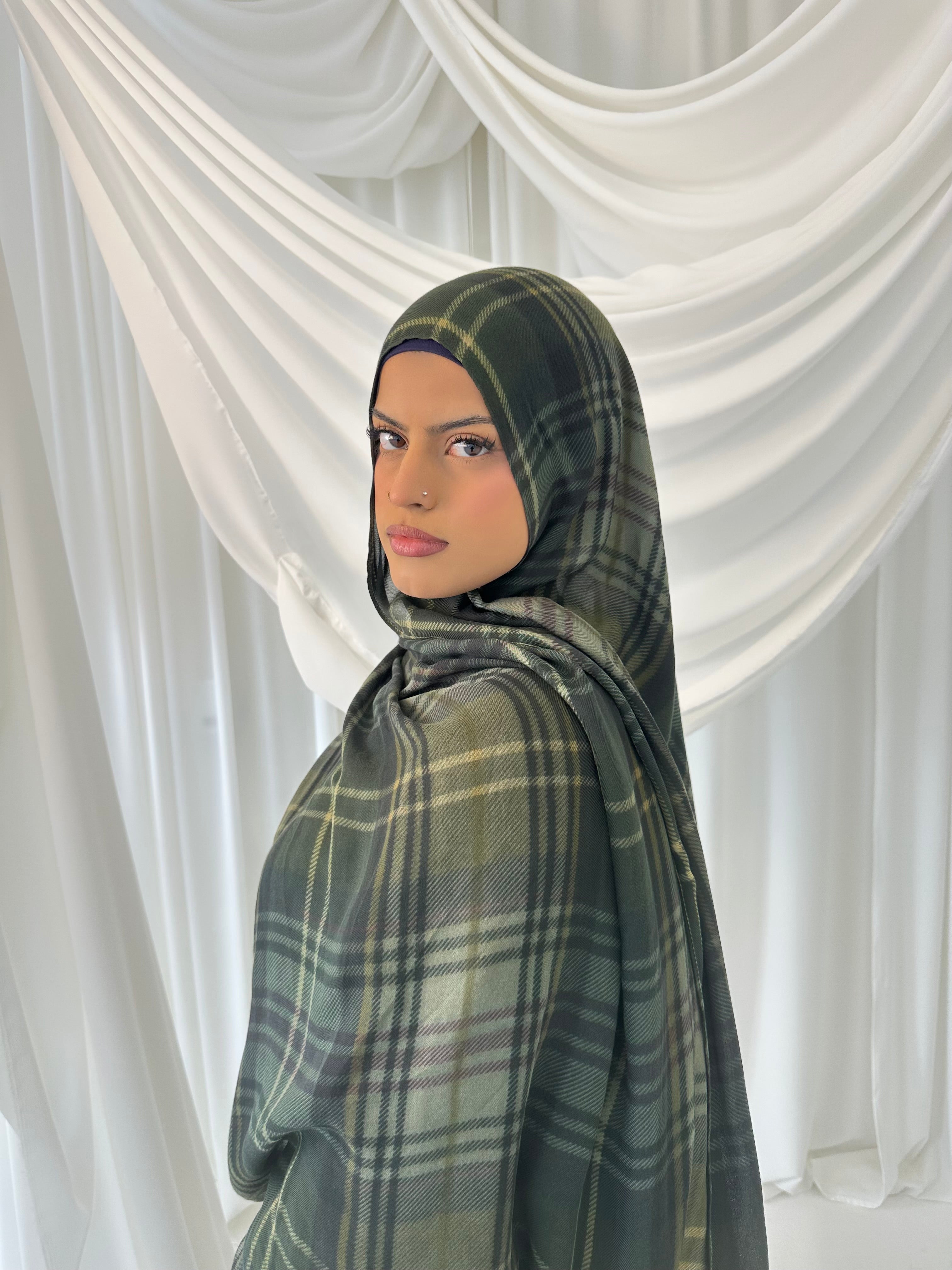 Olive Plaid – Izzat.scarves